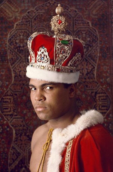 Muhammad Ali portrait studio shot © 1968 Phillip Leonian